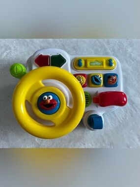 WORKS - Vintage 1997 Tyco Sesame Street Elmo Baby Toddler Car Steering Wheel Toy